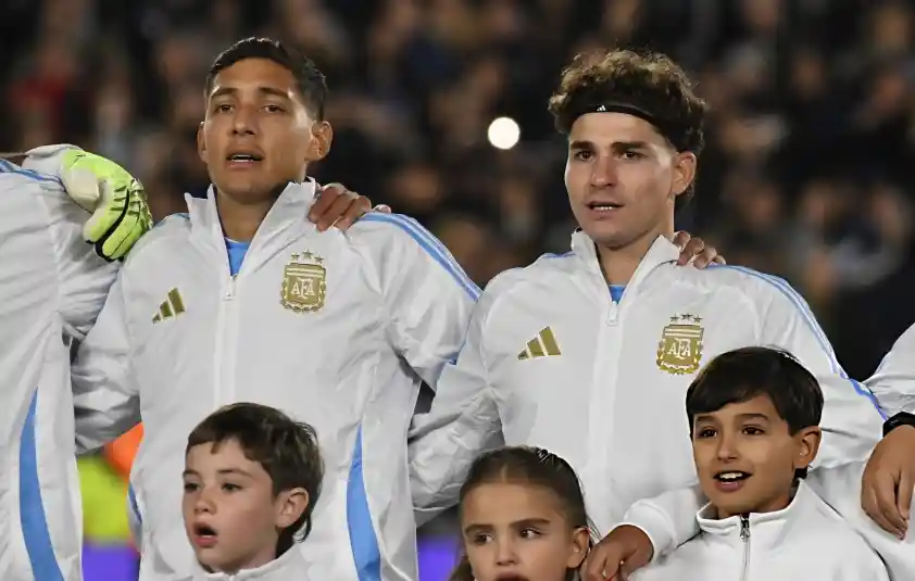 Messi tái xuất tuyển Argentina tháng 11/2025 – “El Pulga” vẫn là linh hồn của Albiceleste 🔥 1 Nahuel Molina, Julian Alvarez và Giuliano Simeone những cái trong khỏi danh sách triệu tập ĐT Argentina